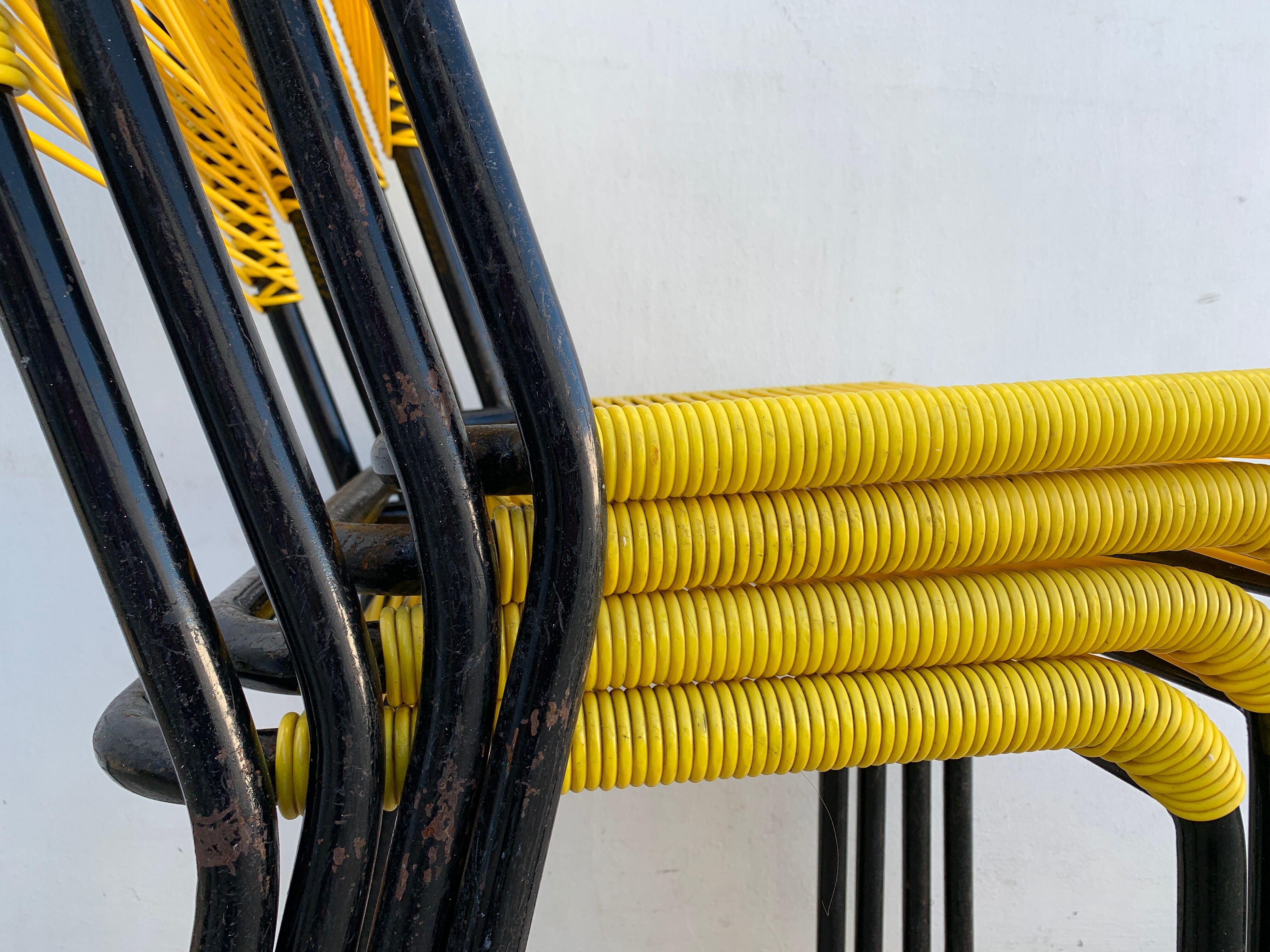 4 yellow scoubidou chairs, 1950