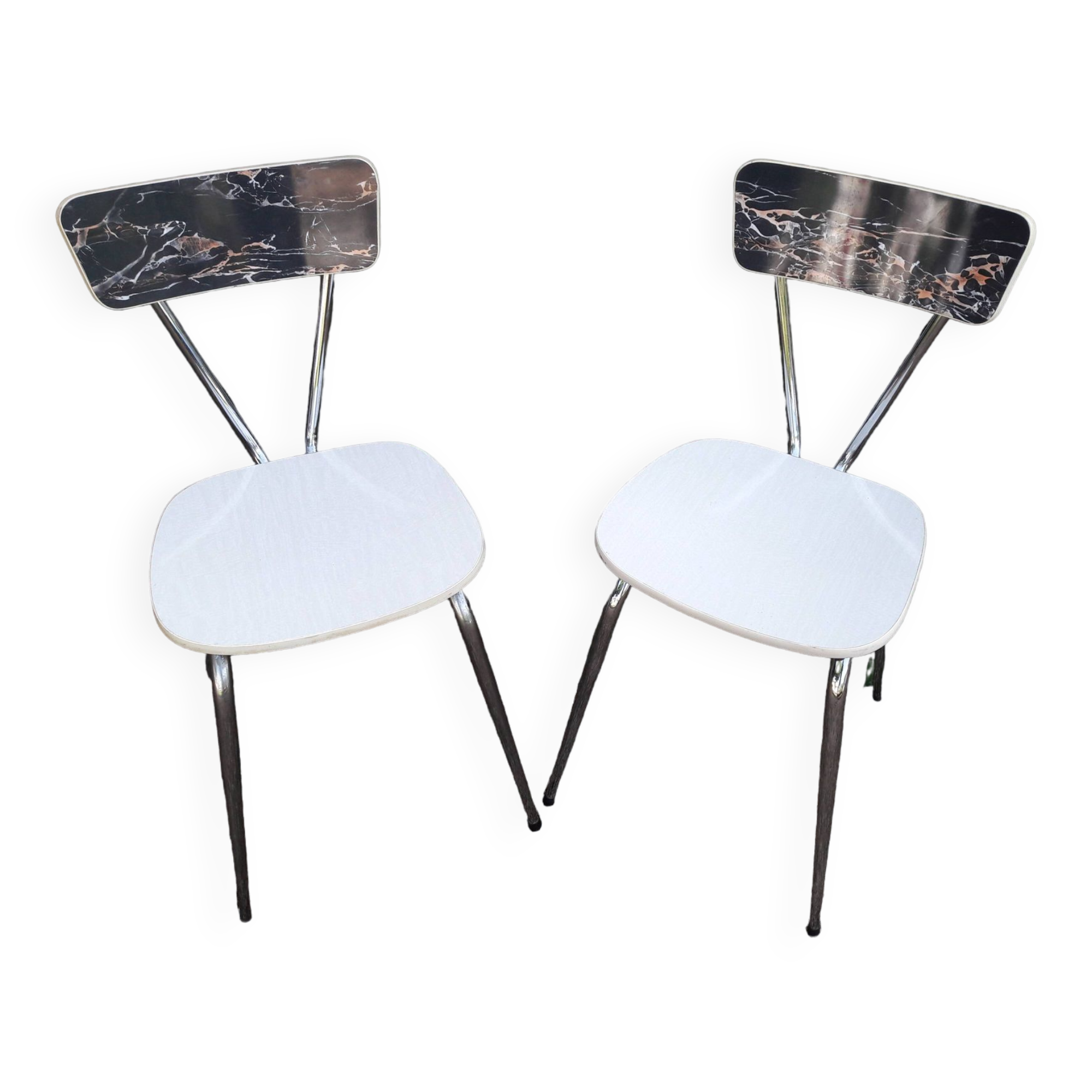 Duo de chaises en formica