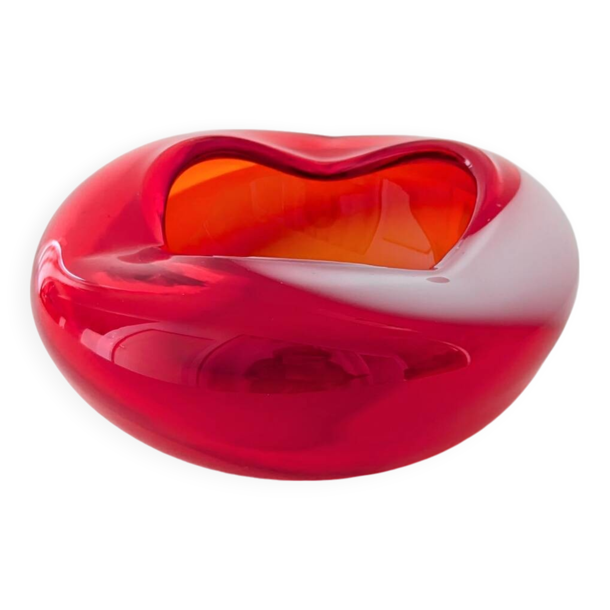 Blown glass empty pocket