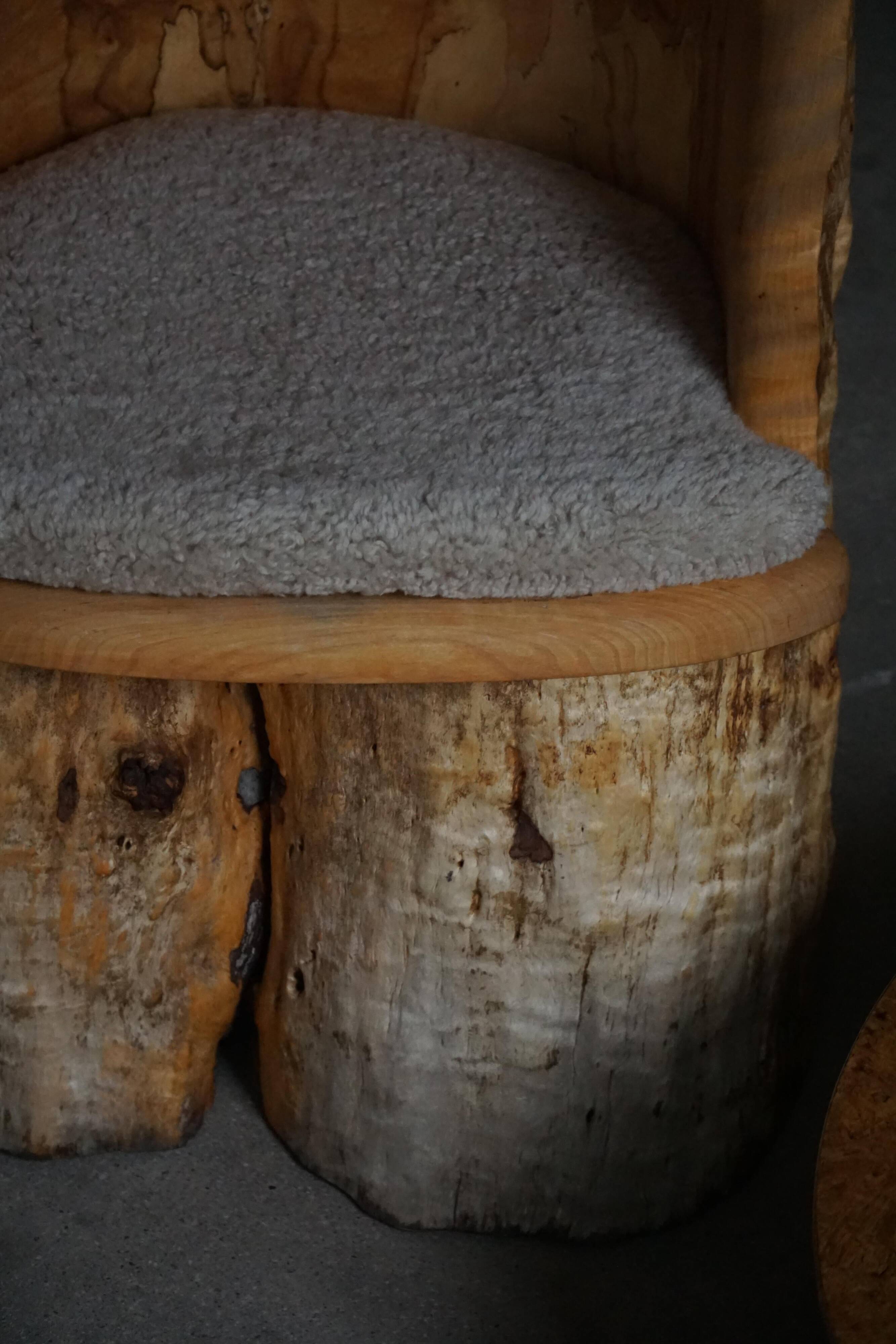 Chaise Brutaliste en Tronc Massif & Assise en Laine D'Agneau, Moderne Du Milieu Du Siècle Suédois, Années 1960