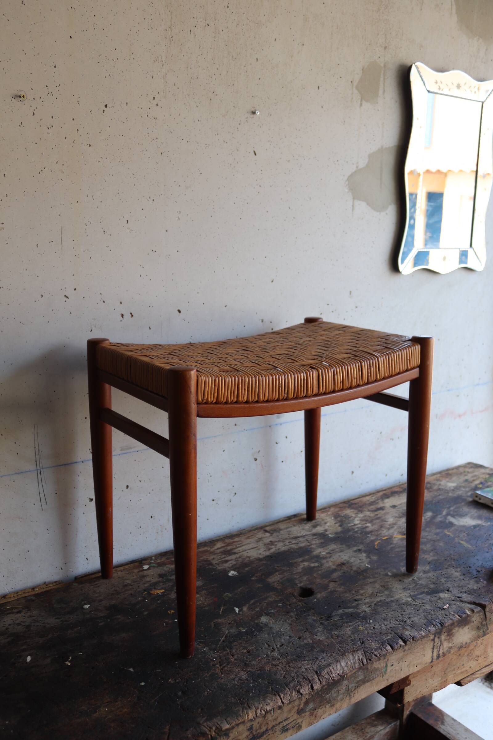 60s stool in teak and braided rush