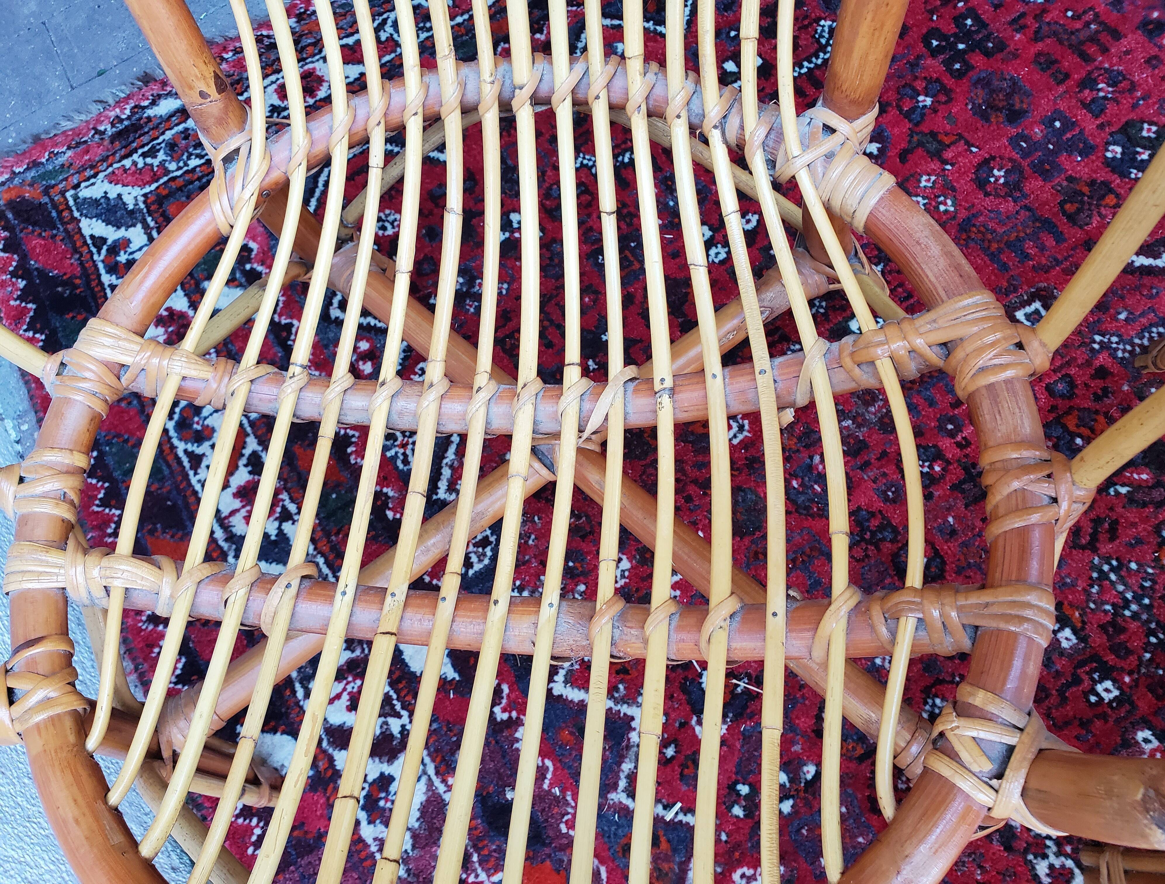 Rattan garden lounge