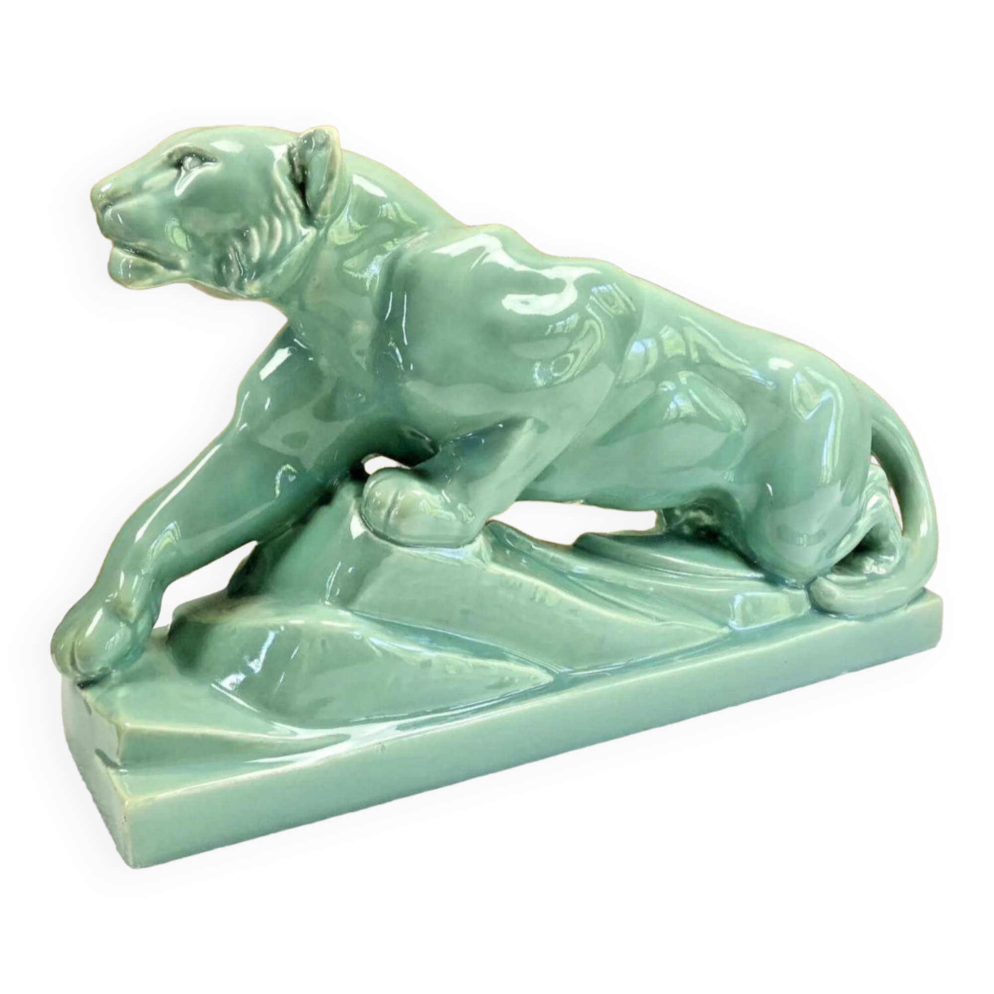 Cracked lioness sculpture art deco 1930 signed odyv