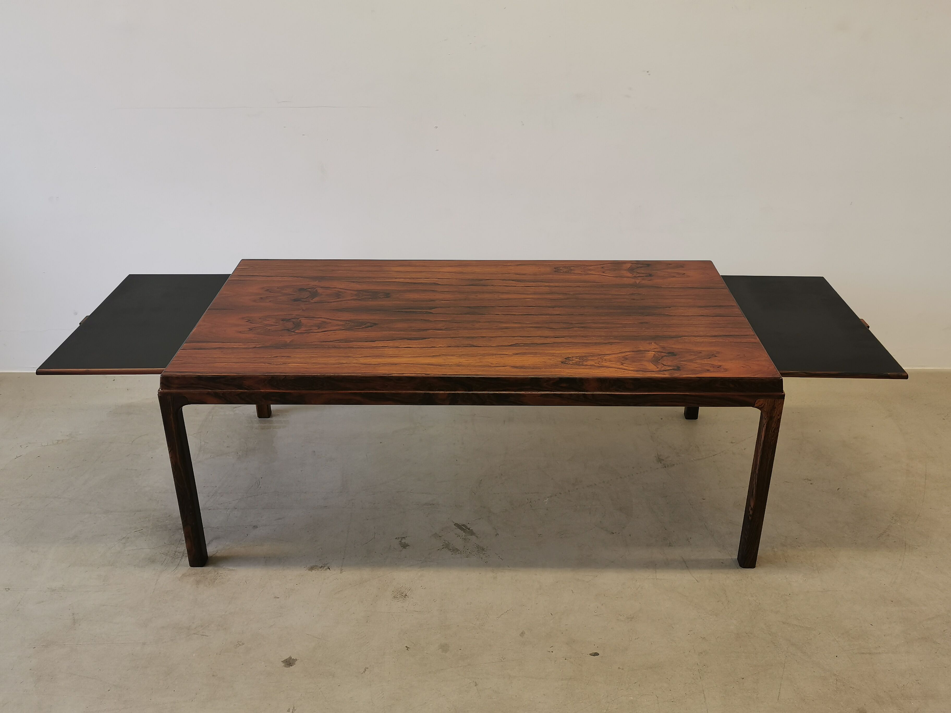 Scandinavian rosewood coffee table Johannes Andersen for Trensum