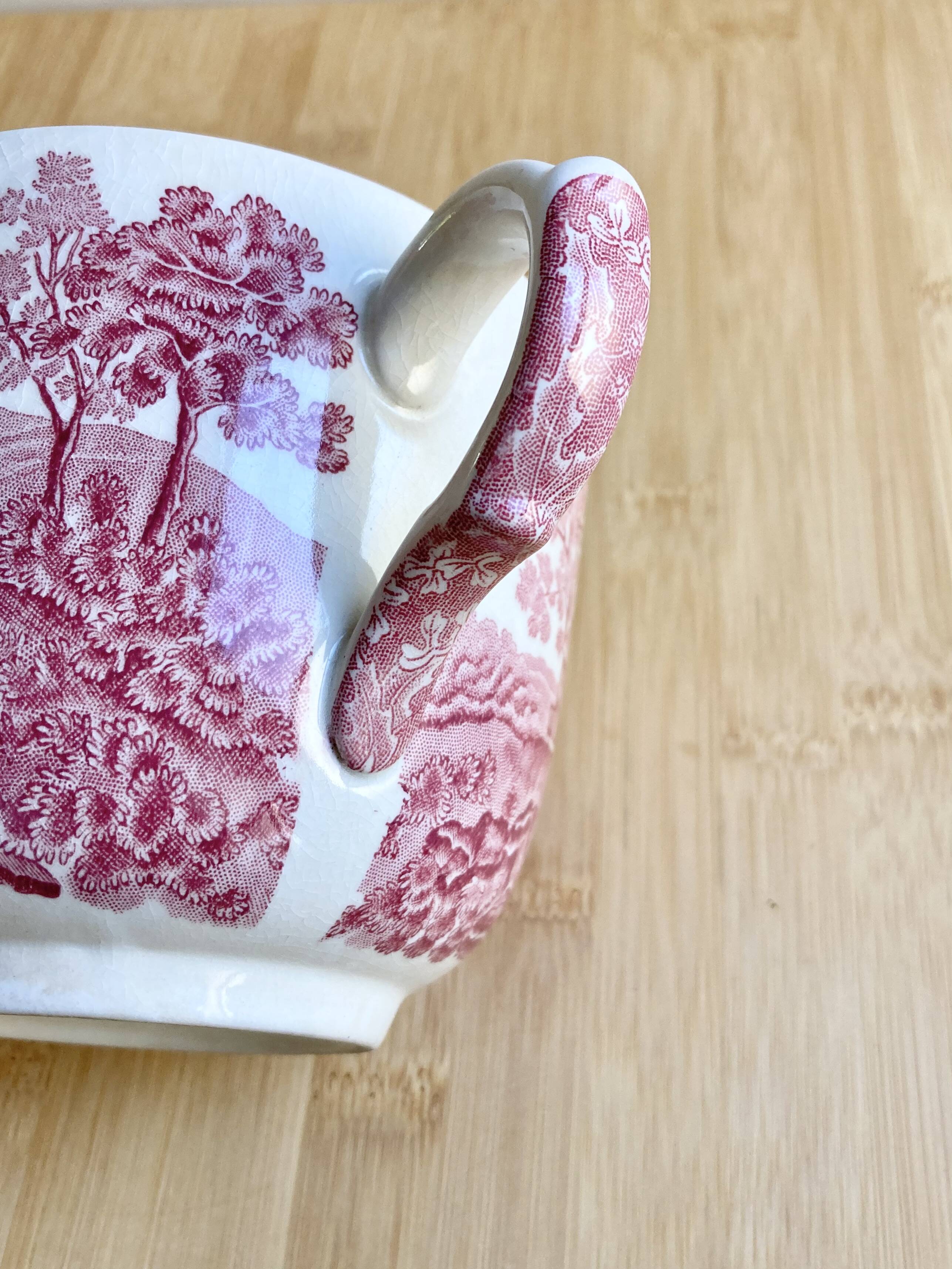 very large vintage wedgwood mug