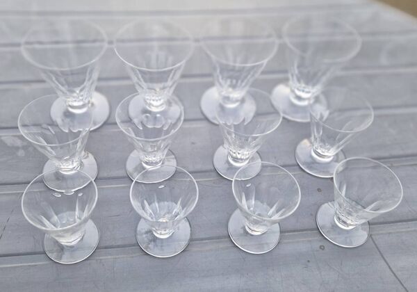 Service de verres coniques pour 4 personnes, cristal taillé à 9 côtes plates