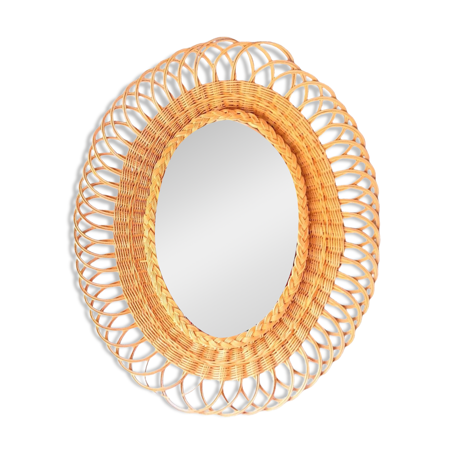 Miroir ovale en rotin 1960