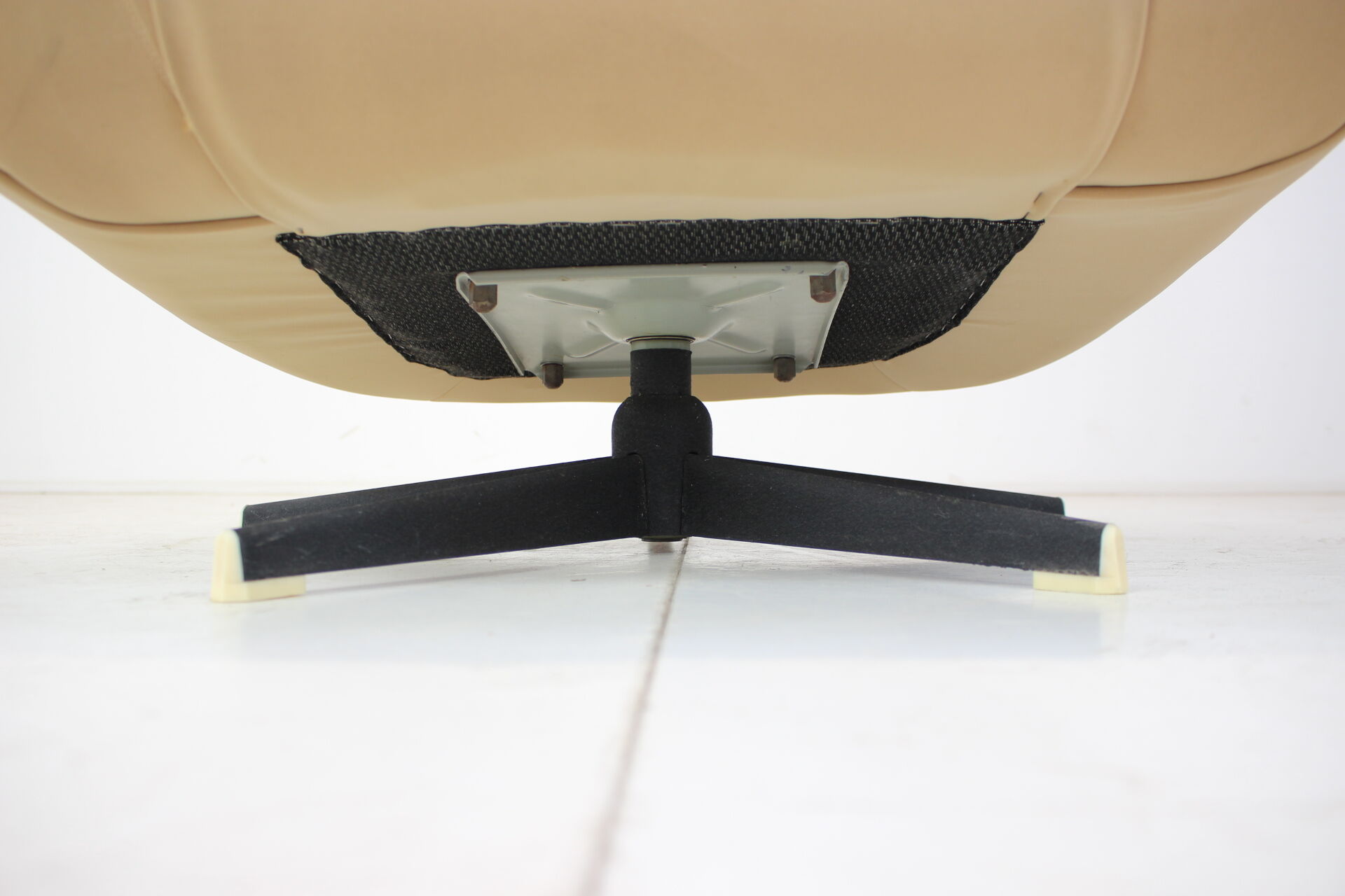 Swivel Chair / Siesta, 1970s Cechoslovakia