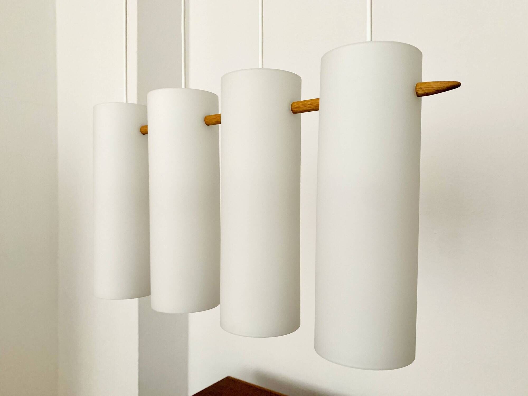 Lampe à Suspension Opaline par Uno et Östen Kristiansson