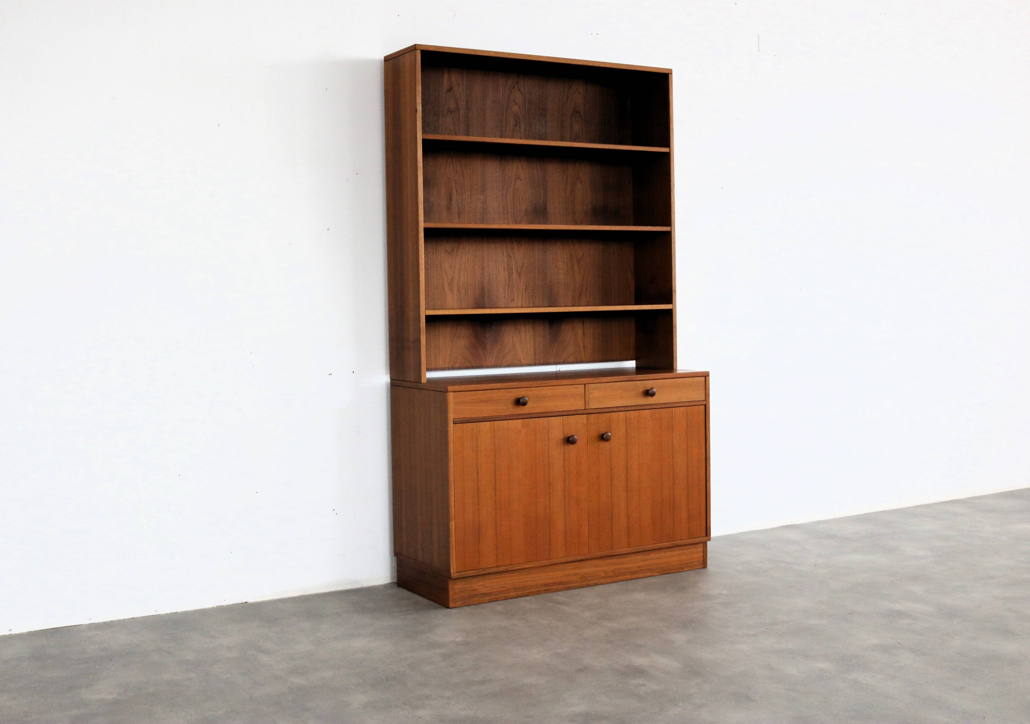 Vintage bookcases | wall cabinet | 60s | sweden