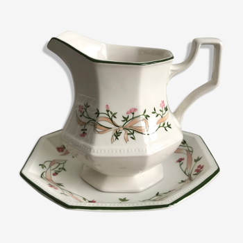 Pot à lait en porcelaine anglaise blanche Johnson Brothers — modèle Eternal Beau