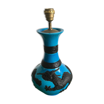 Lampe aux dragons céramique turquoise et motifs peints en noir mat