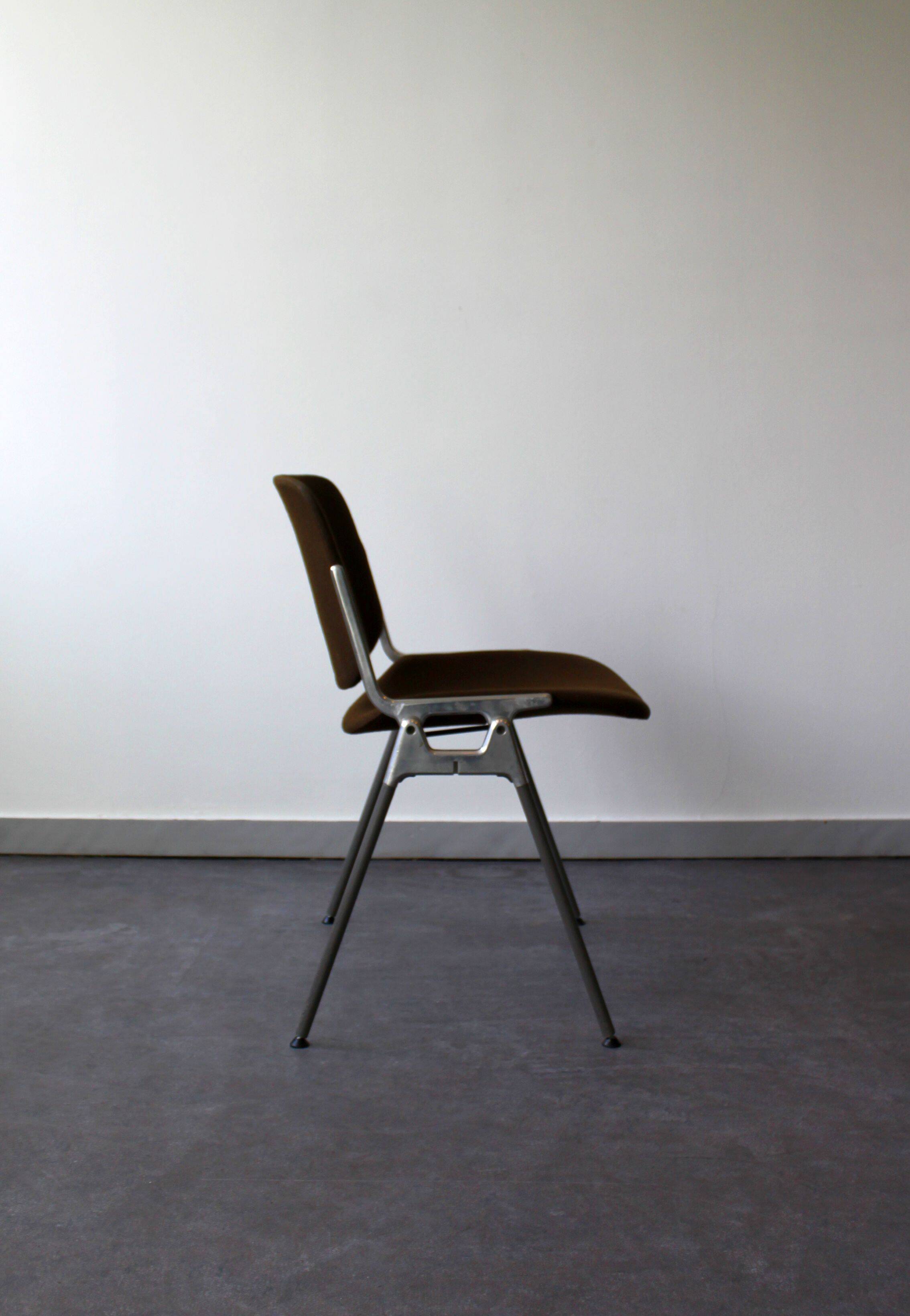 Set of 4 DSC 106 chairs by Giancarlo Piretti for Castelli, Italy, 70s