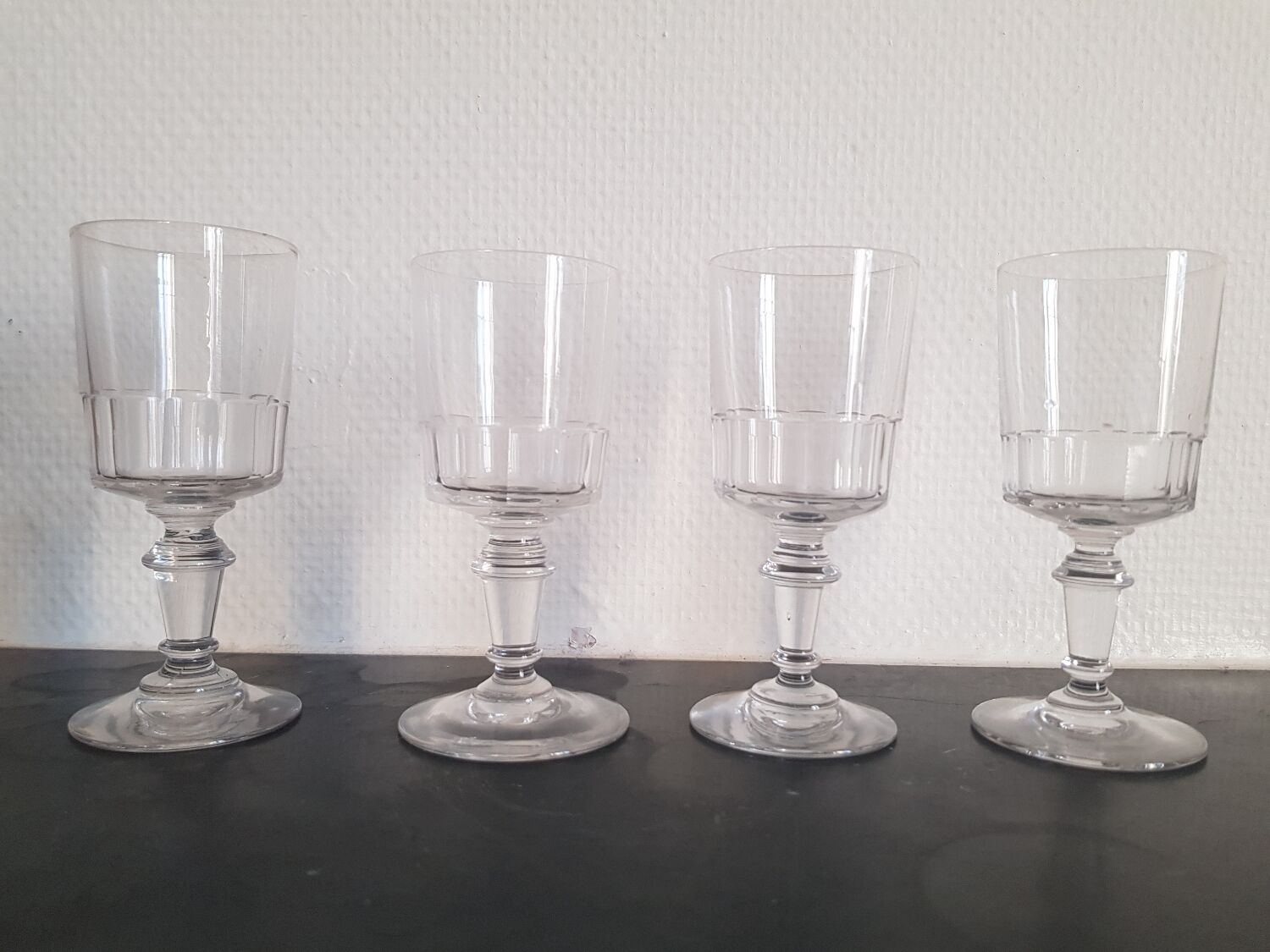 Mirabeau model wine glass