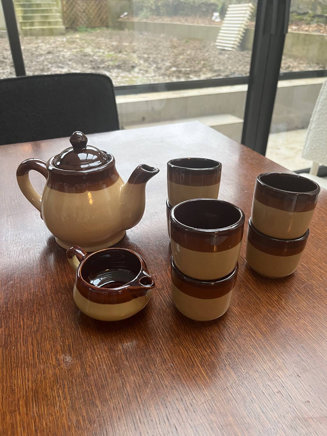 Stoneware tea/coffee set