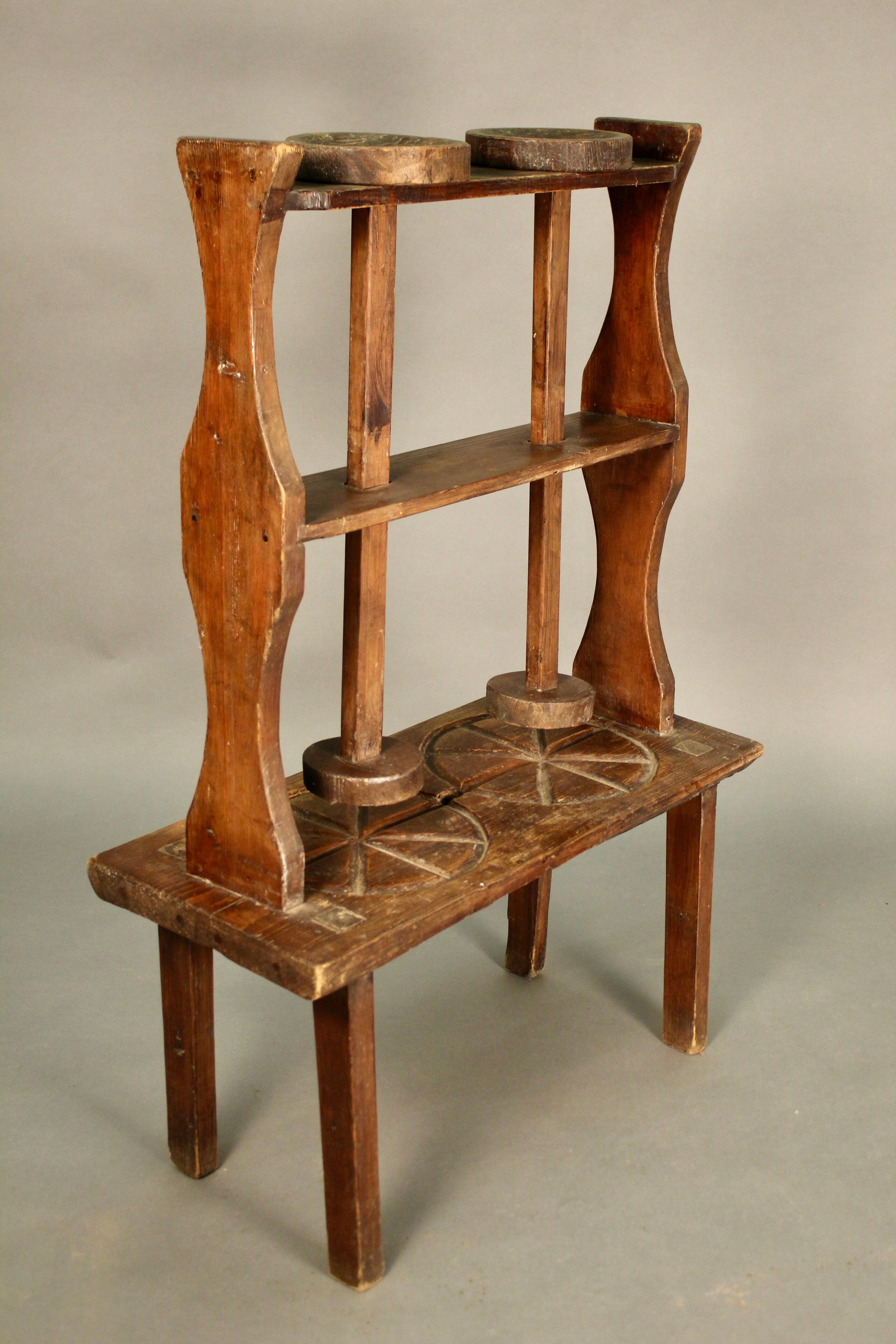 Savoyarde popular art cheese press