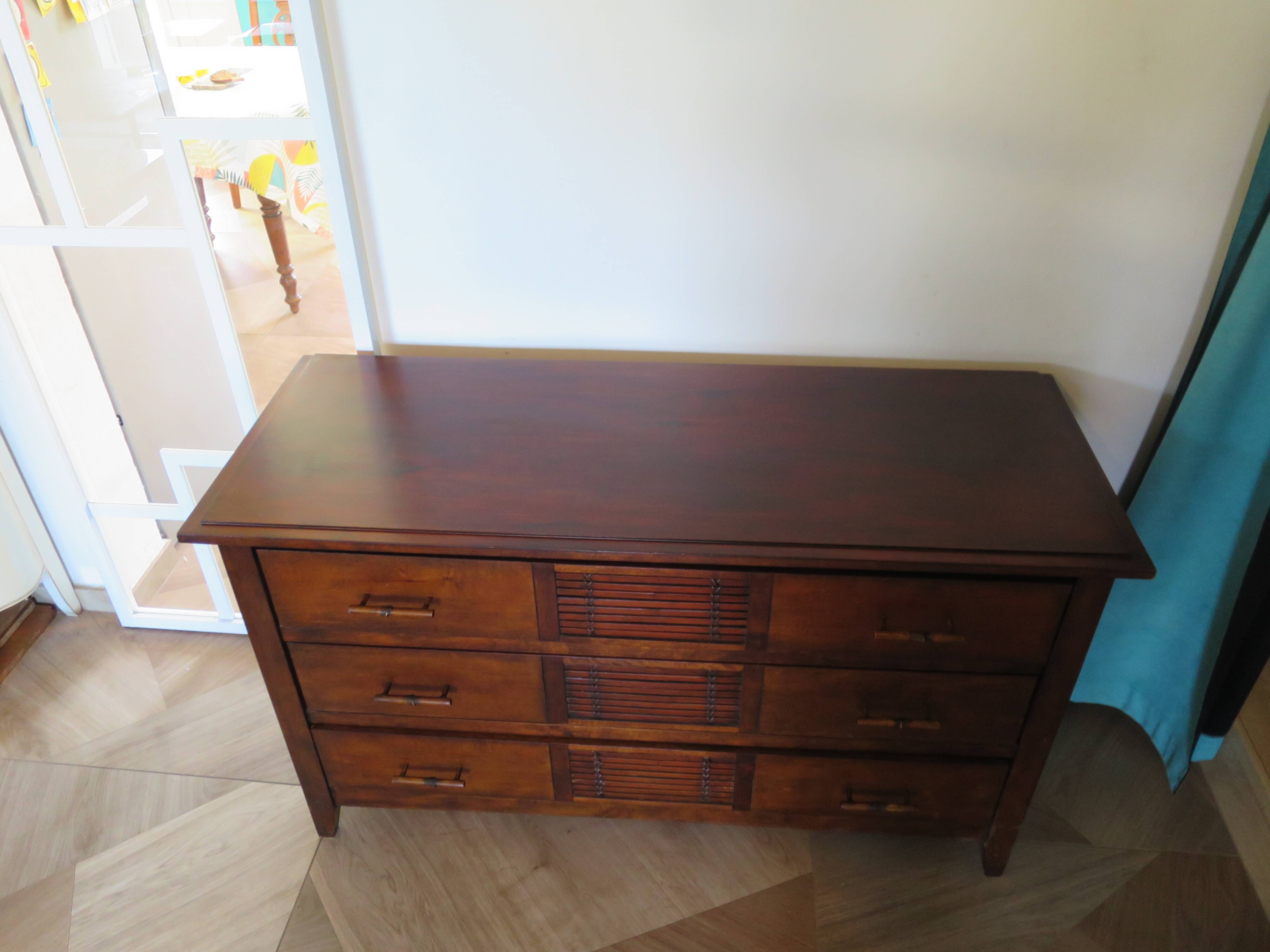 Commode longue–3 tiroirs -style colonial–Teinte acajou