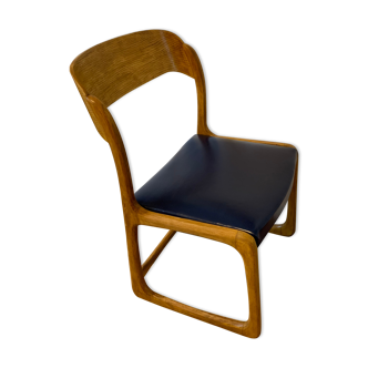Baumann sled chair