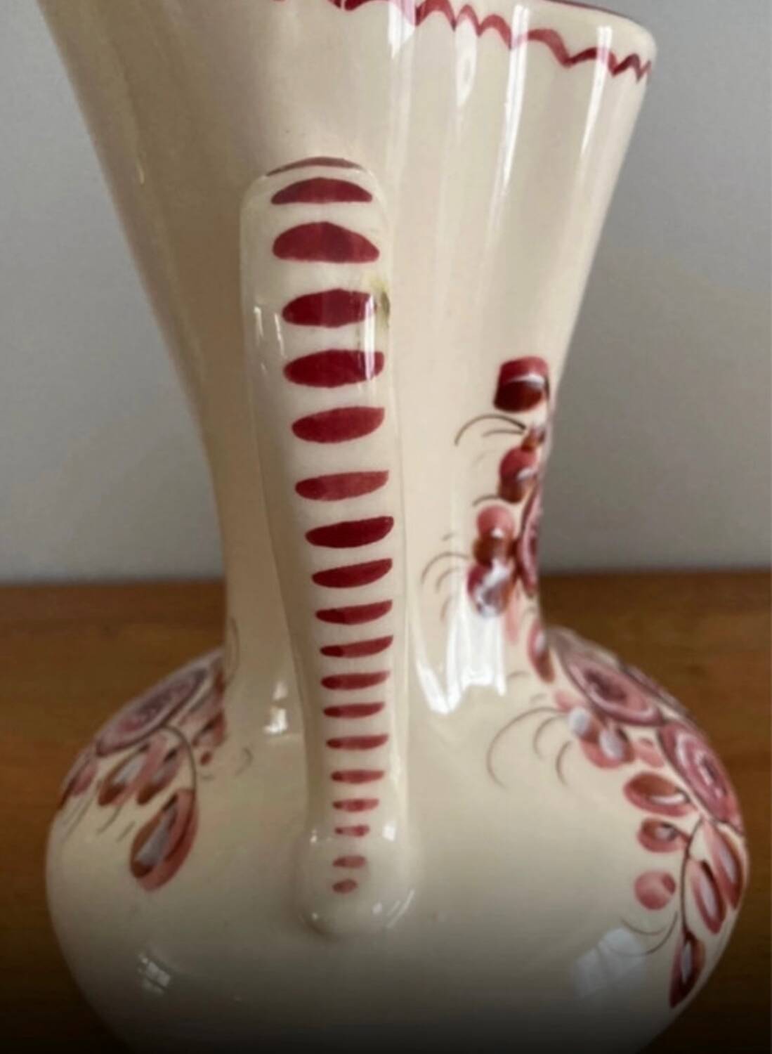 Vase “workshop of the Beautiful Lady”