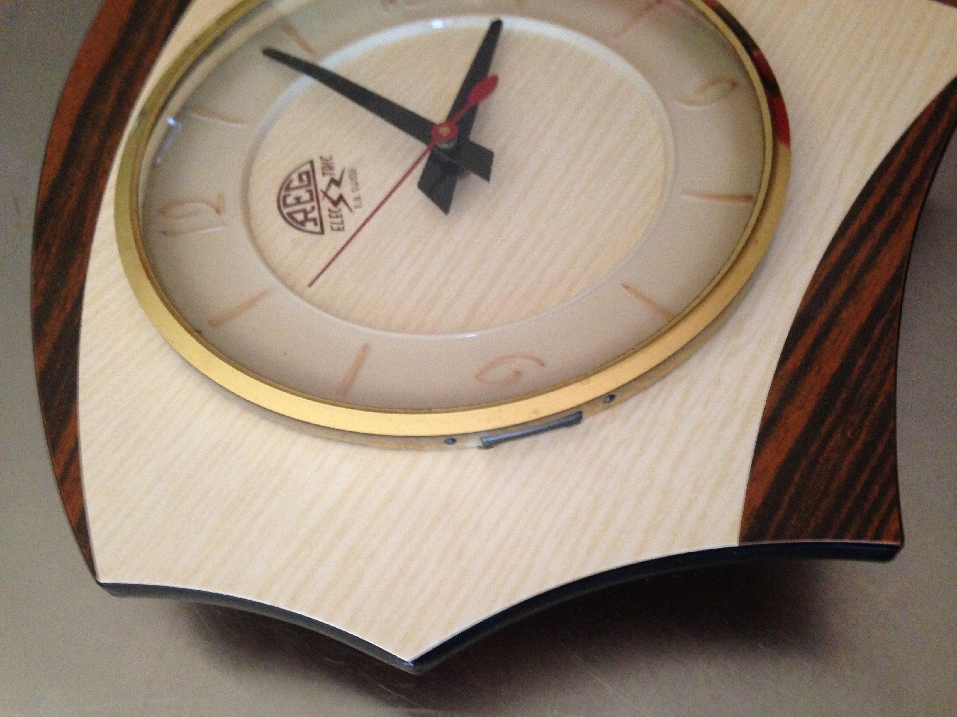 Vintage wall clock in formica 60/70s