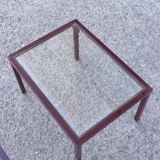 Tables gigognes en métal laqué bordeaux et laiton, France 1950s
