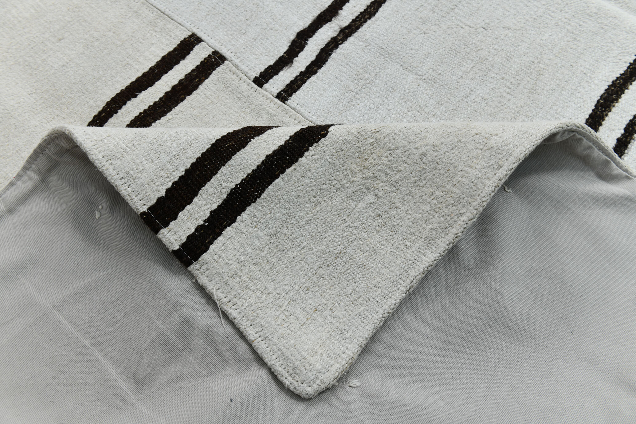 8x10 oversize modern vintage rug 232x314cm