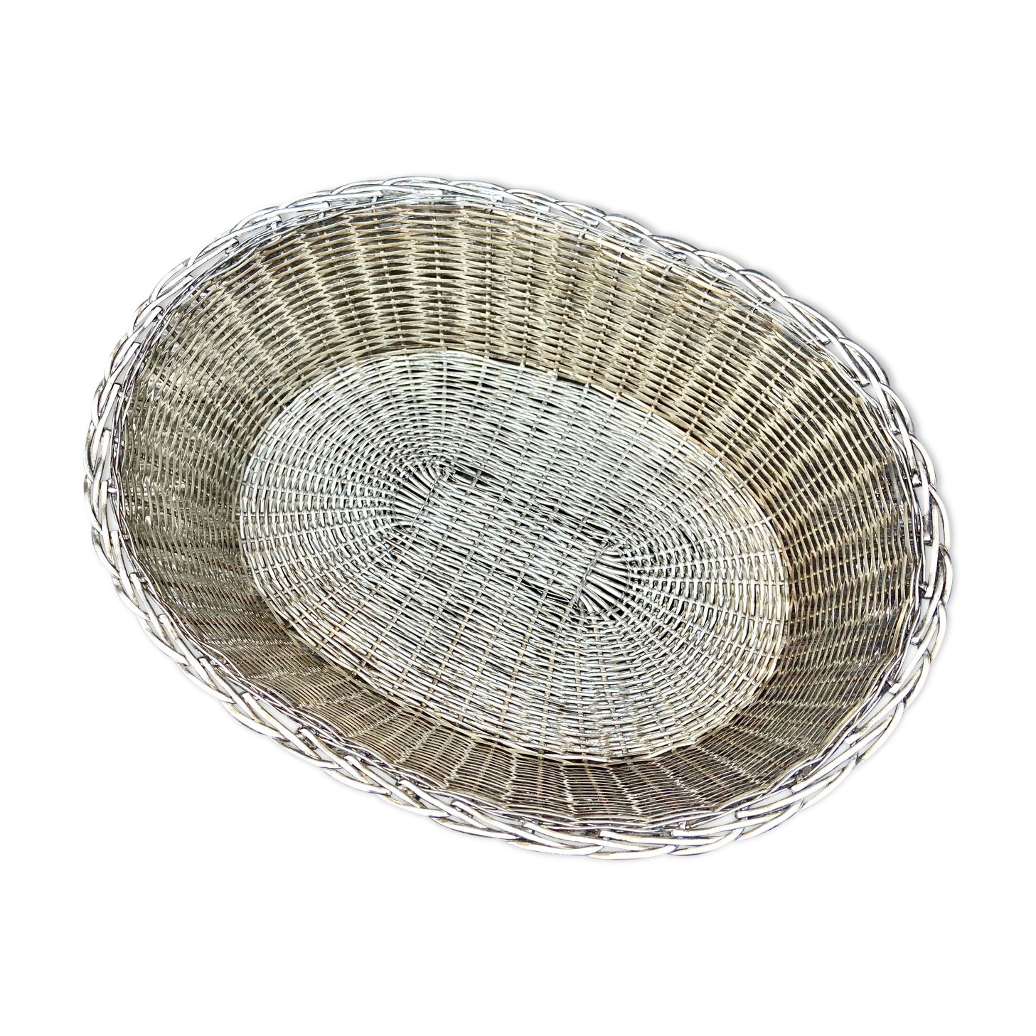 Panier en métal tressé