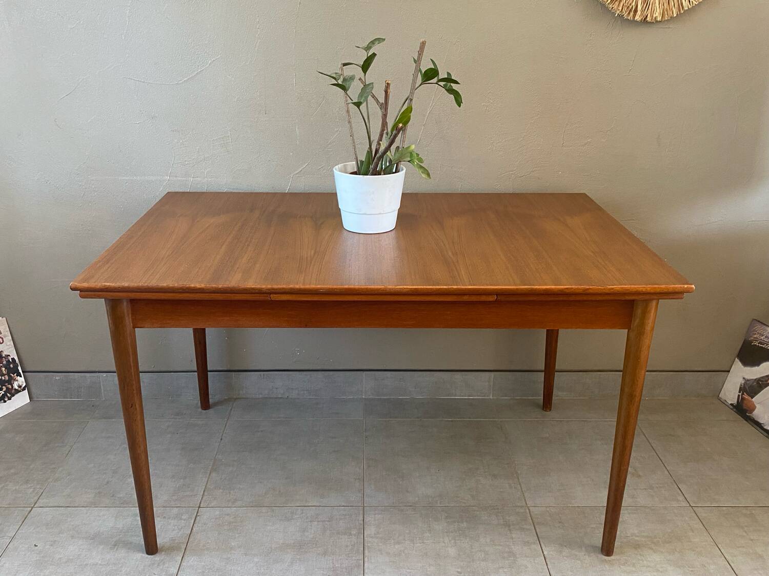 Vintage teak table with extensions