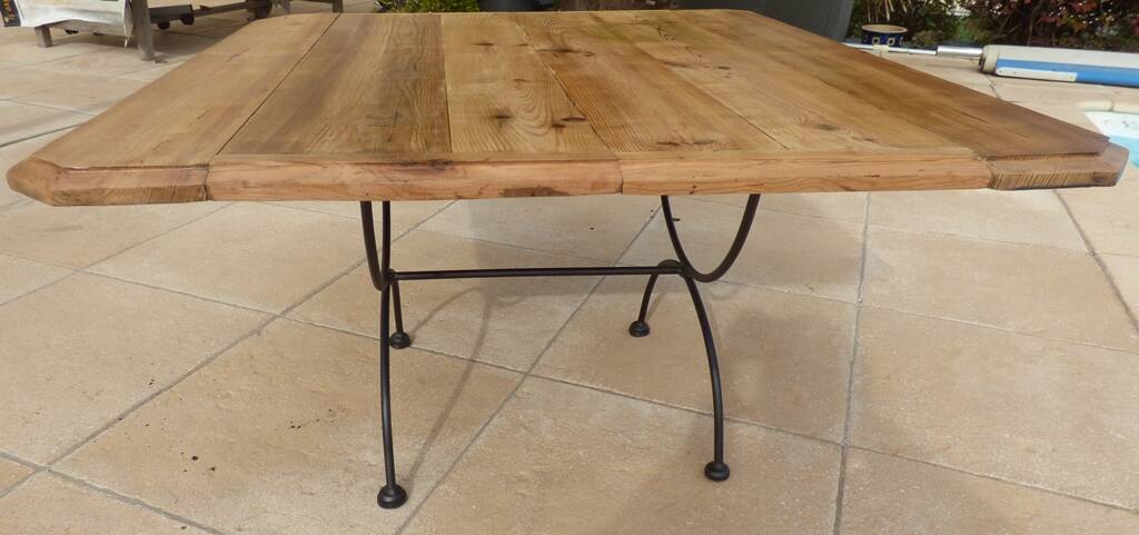 Coffee table Large stylish solid wood top and wrought iron foot