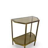 Table d'appoint italienne demi-hexagonale en laiton des années 1970.