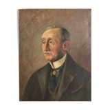 Portrait of an old man with a tricolor barrette