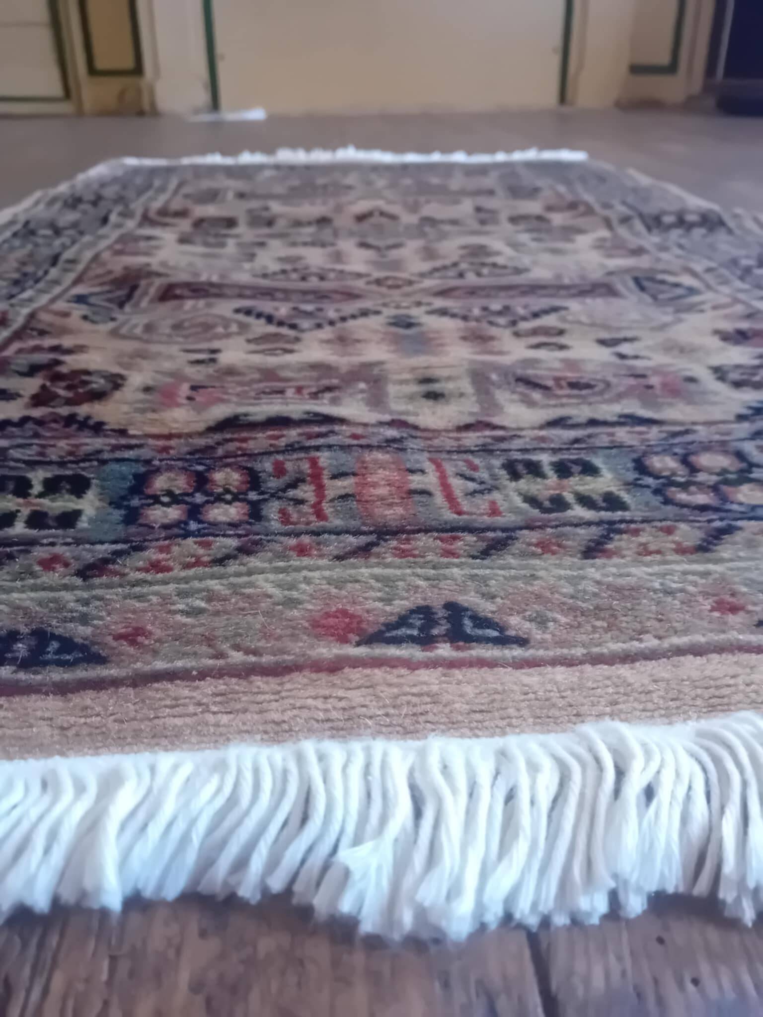 Handmade Pakistani rug 102x62cm