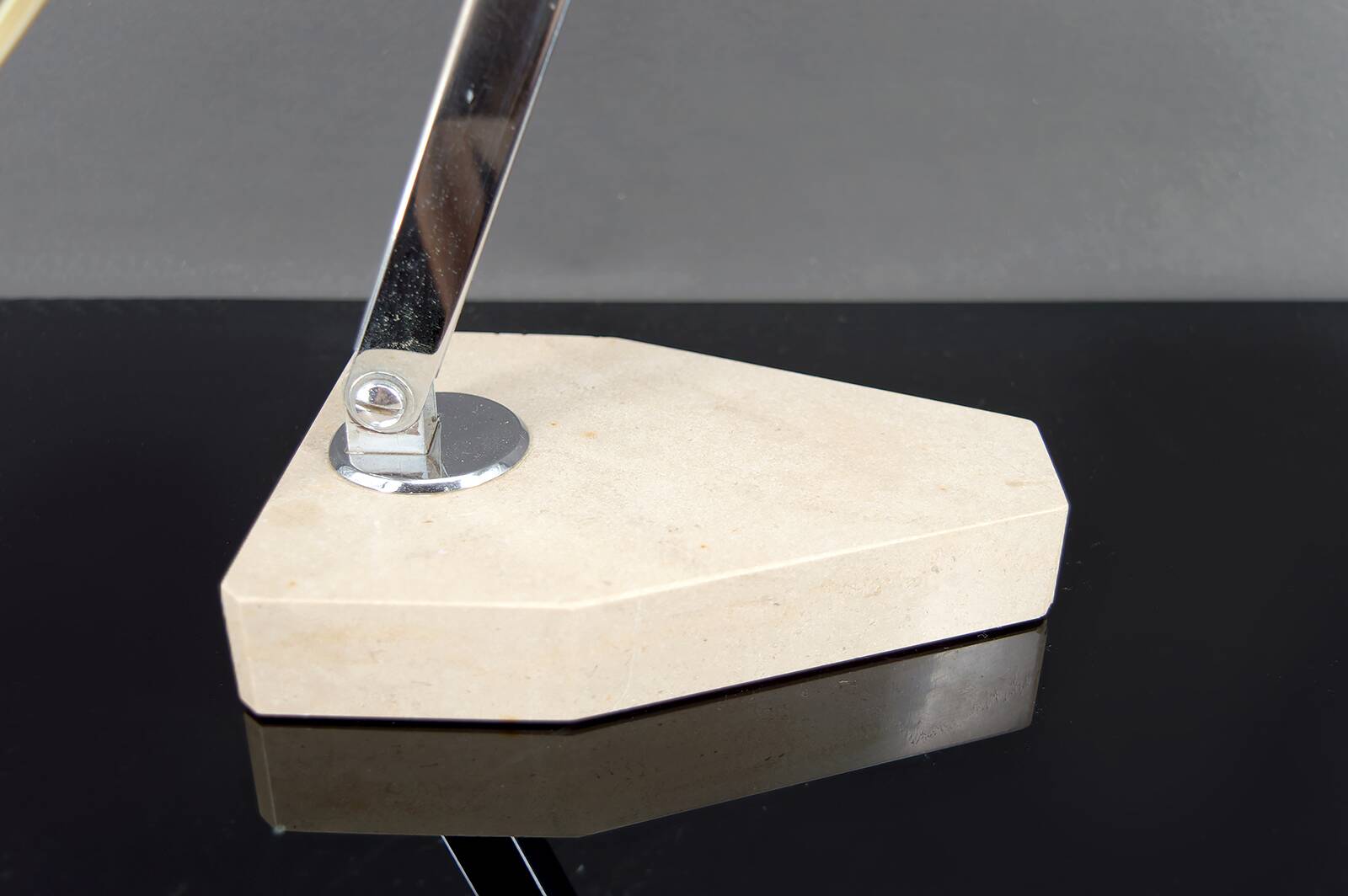 Important Art Deco Modernist Table Lamp, France, c. 1930