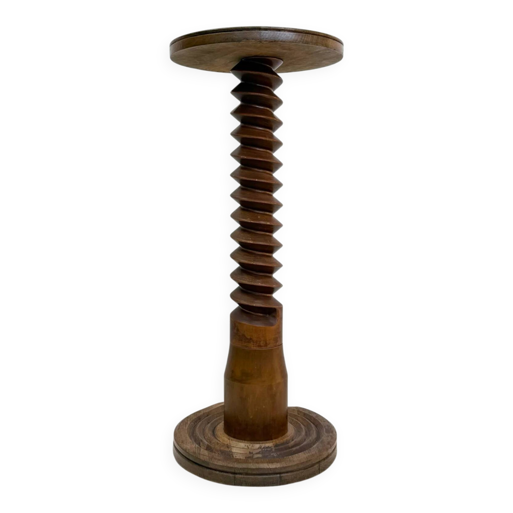 Large twisted column — 1940–1970