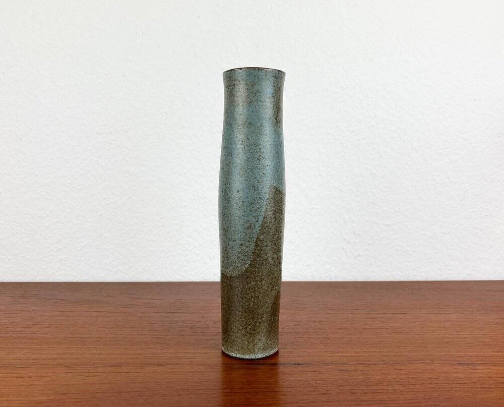 Mid-century German studio pottery vase by Janne Reckert-Cordua, 1960s.