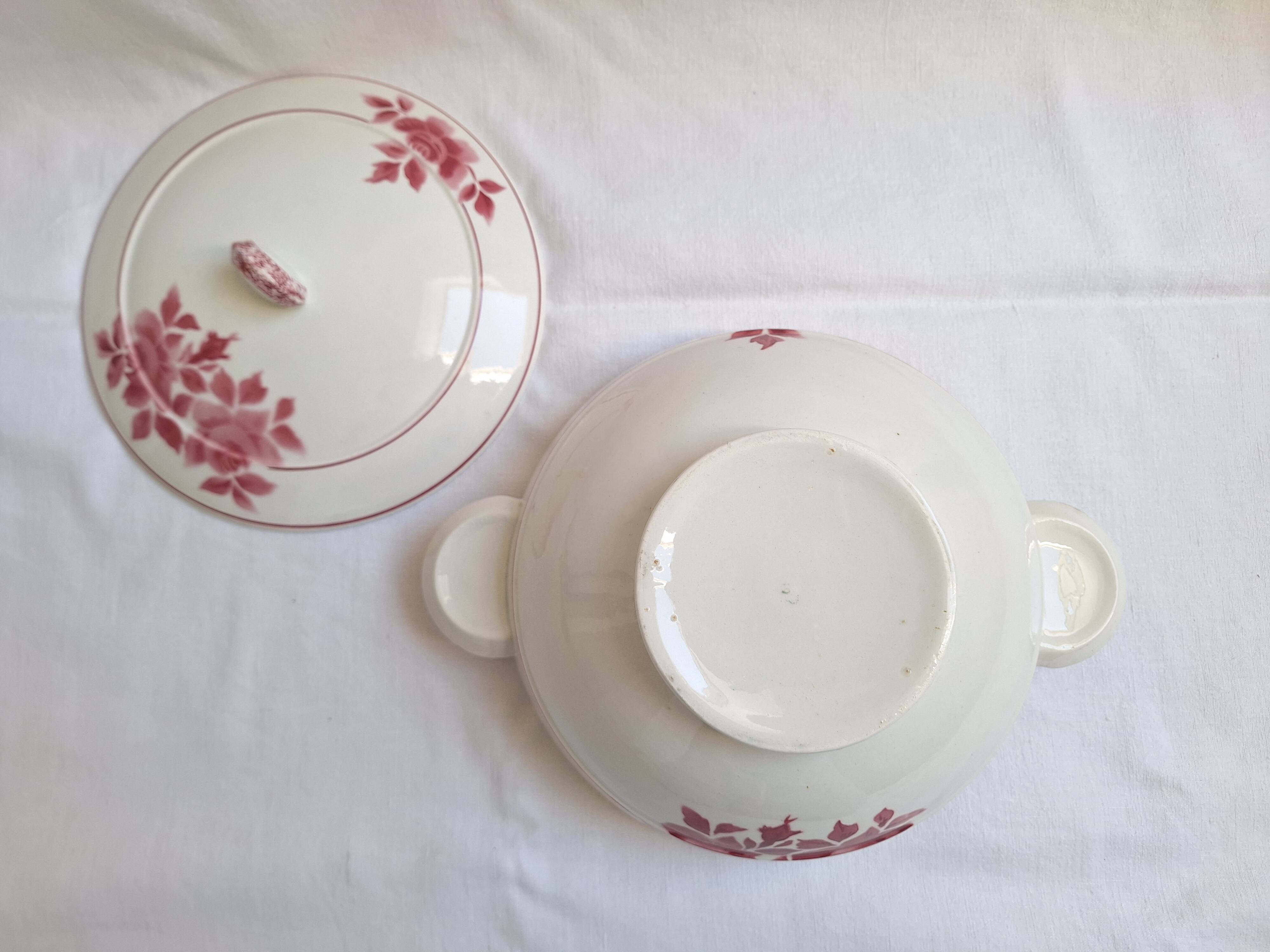 Pink Badonviller tureen