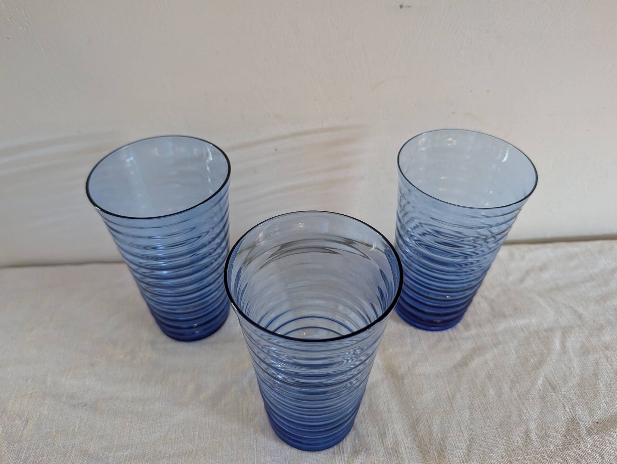 Long blue gradient drink glass – fine glass – 1970s