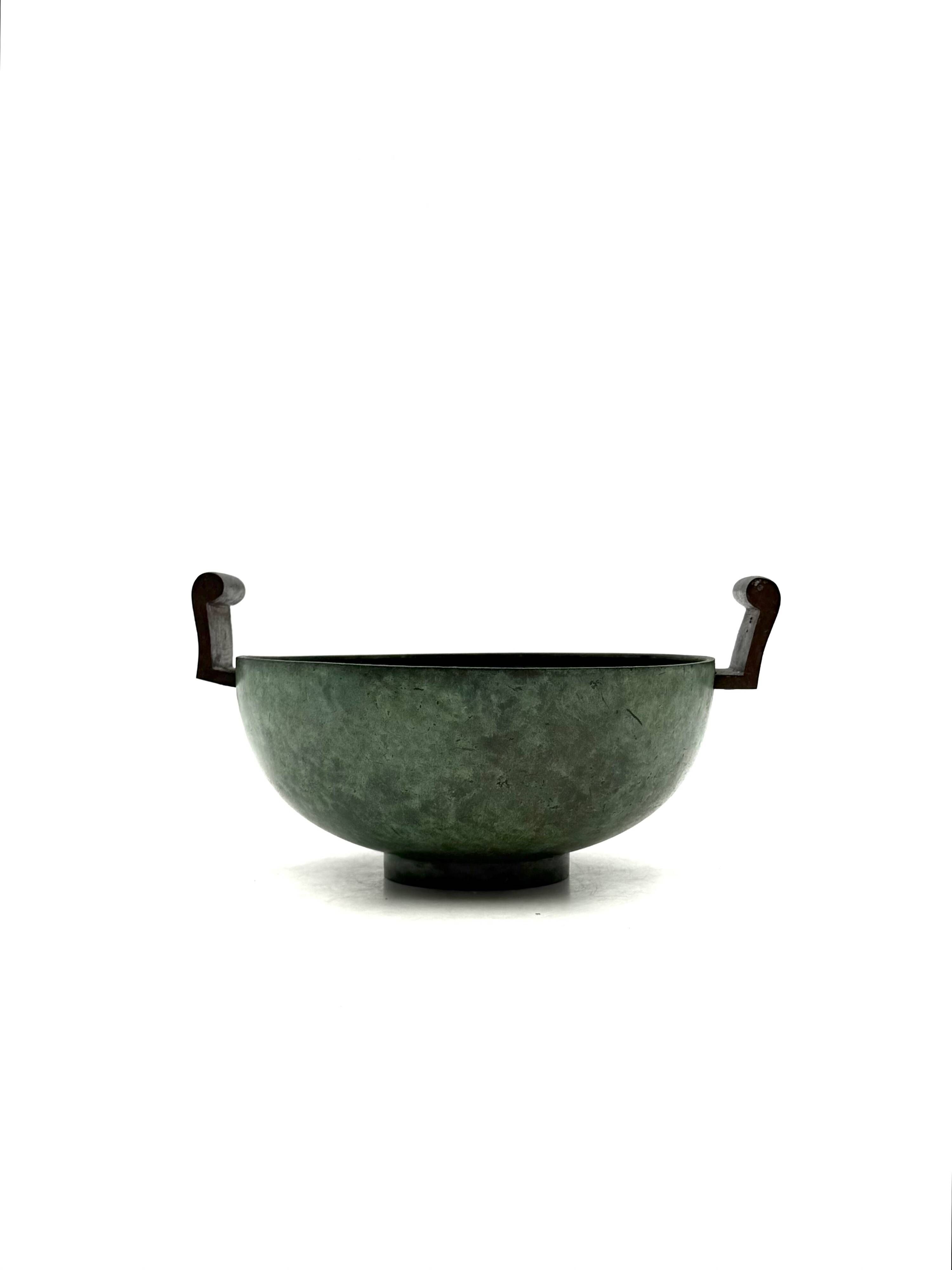 Art Deco bronze vase, Italy ca. 1930s