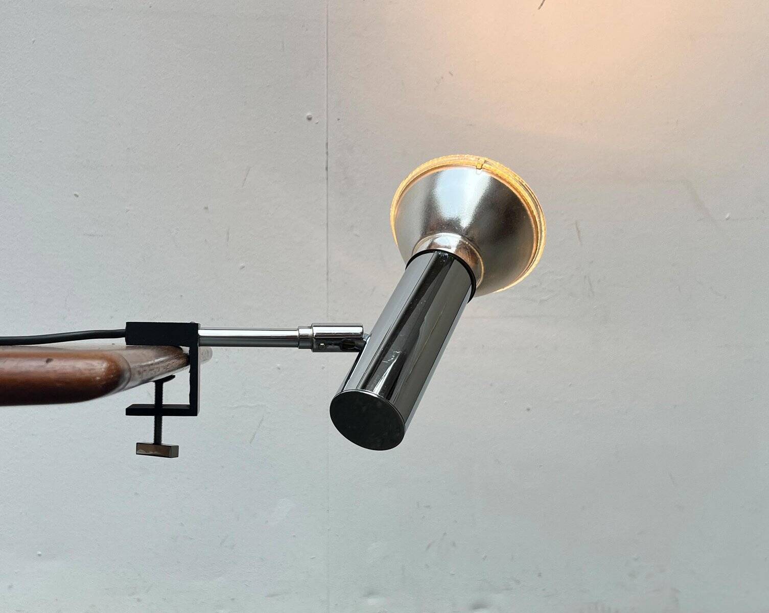 Mid-Century Modern minimalist clamp lamp by Cosack, 1960s.