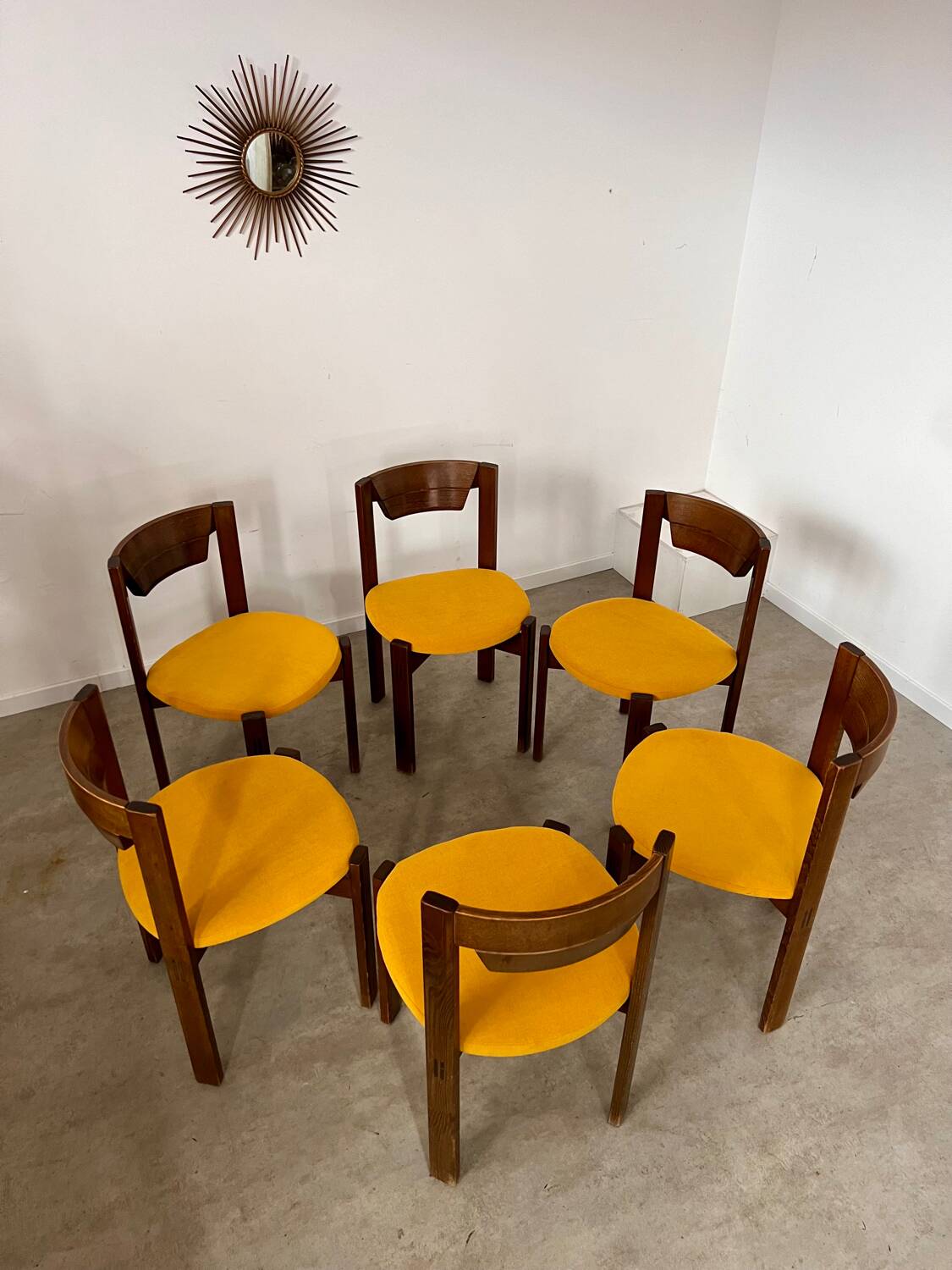 Set of 6 Scandinavian style chairs Girsberger 70s vintage solid wood mustard yellow