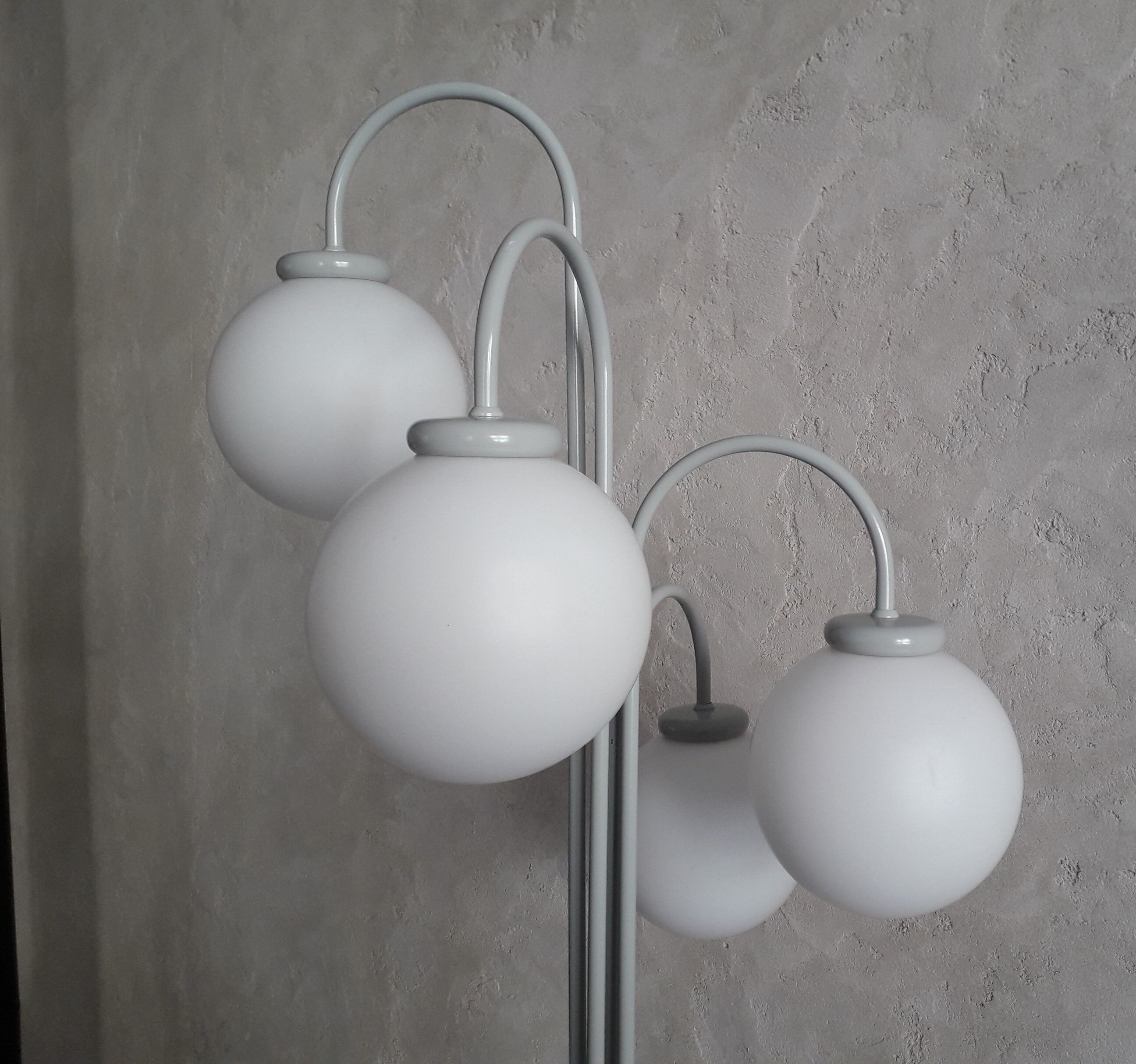 Floor lamp 4 white opaline muds