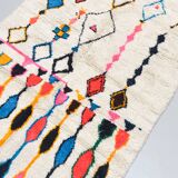 Tapis berbère marocain Azilal coloré 2,56x1,48m