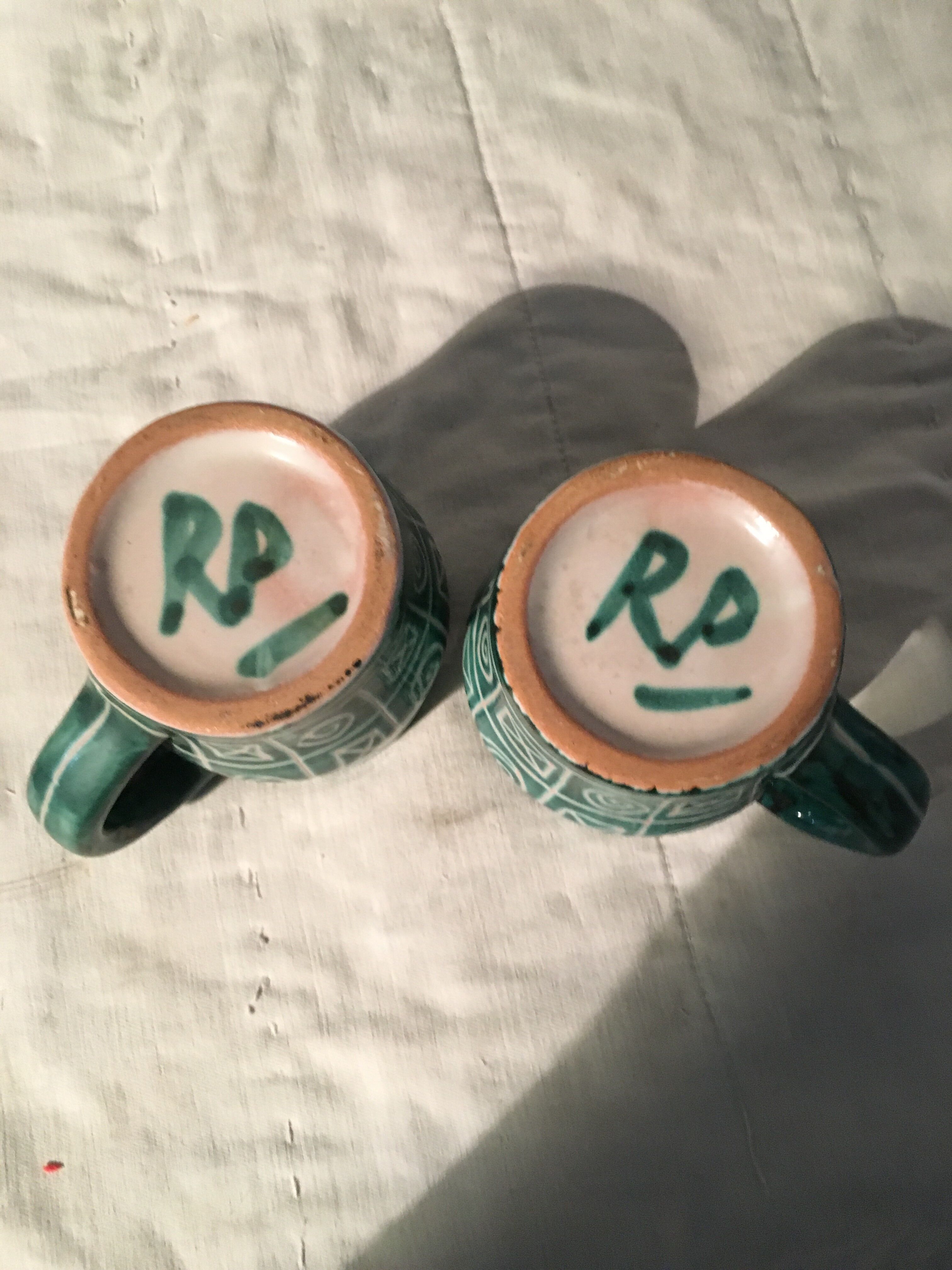 2 mugs Robert Picaut