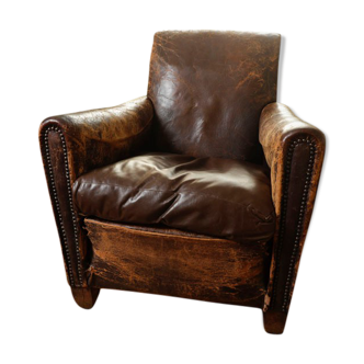 Old vintage leather club chair