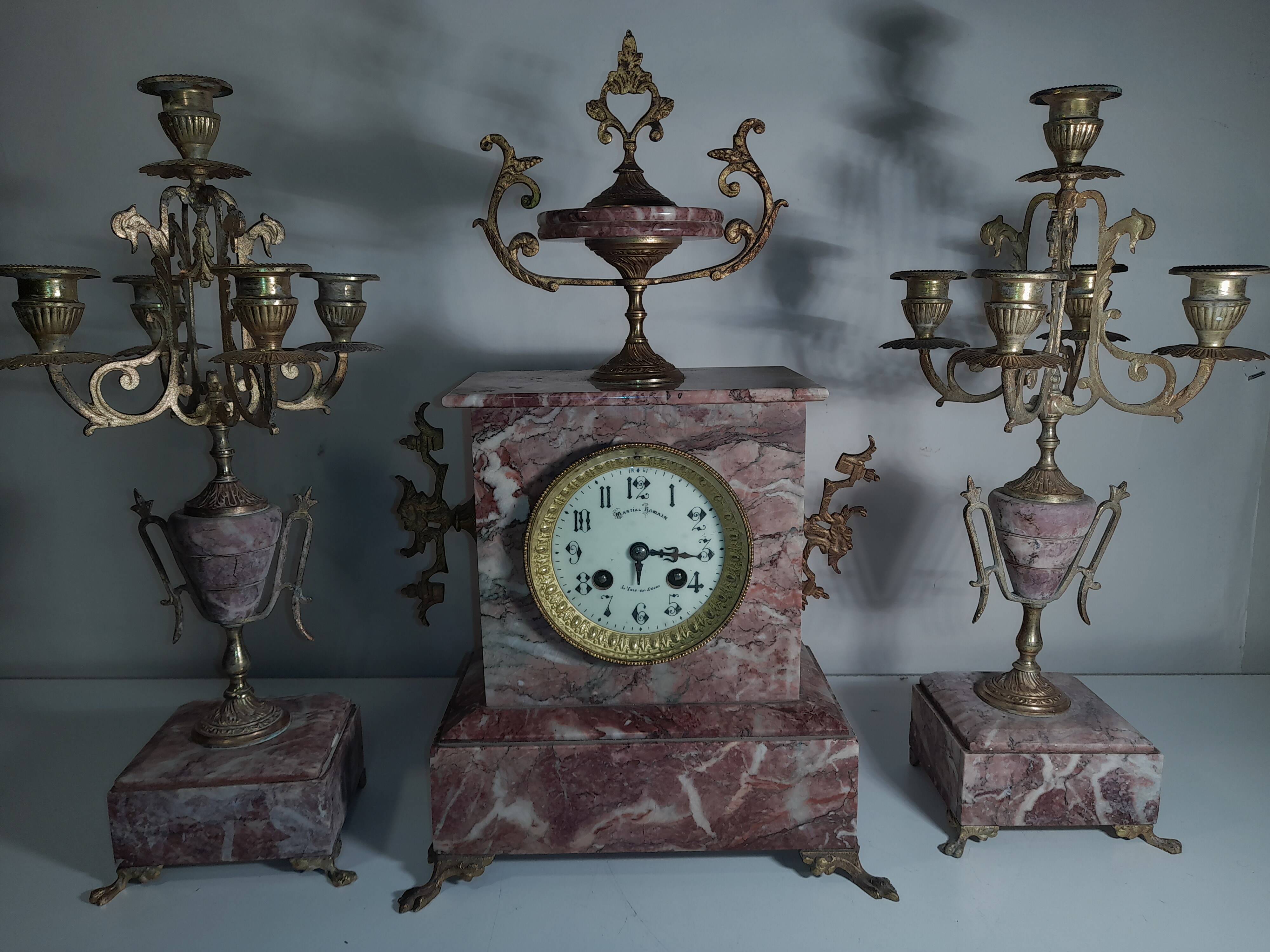 Garniture de cheminée | Musée d'art et d'histoire de Genève