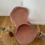Old pink toad chair