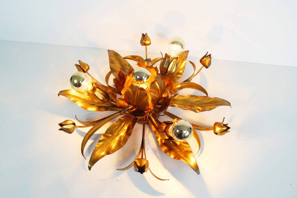Magnifique plafonnier floral doré de Masca