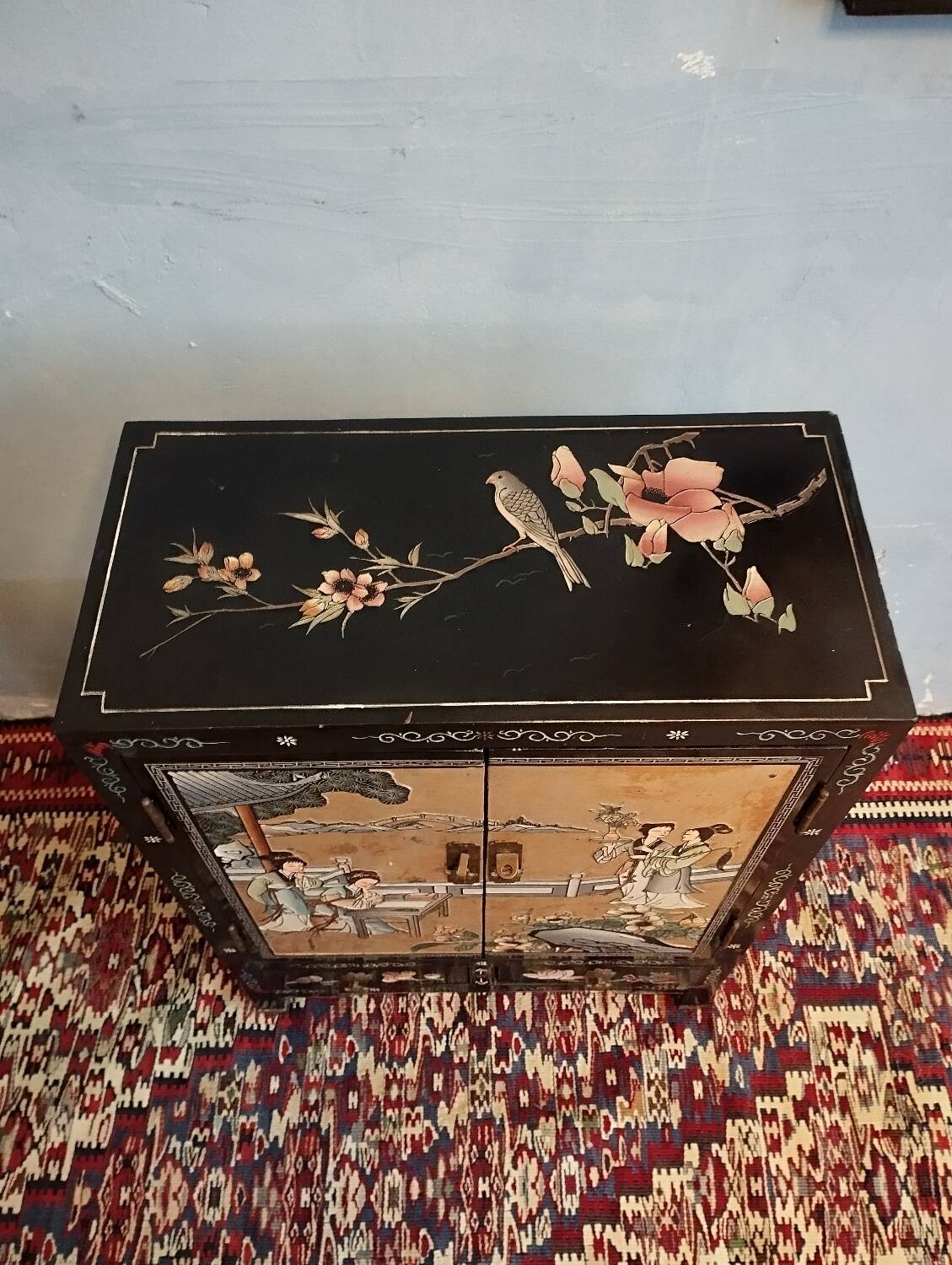 Small Chinese furniture