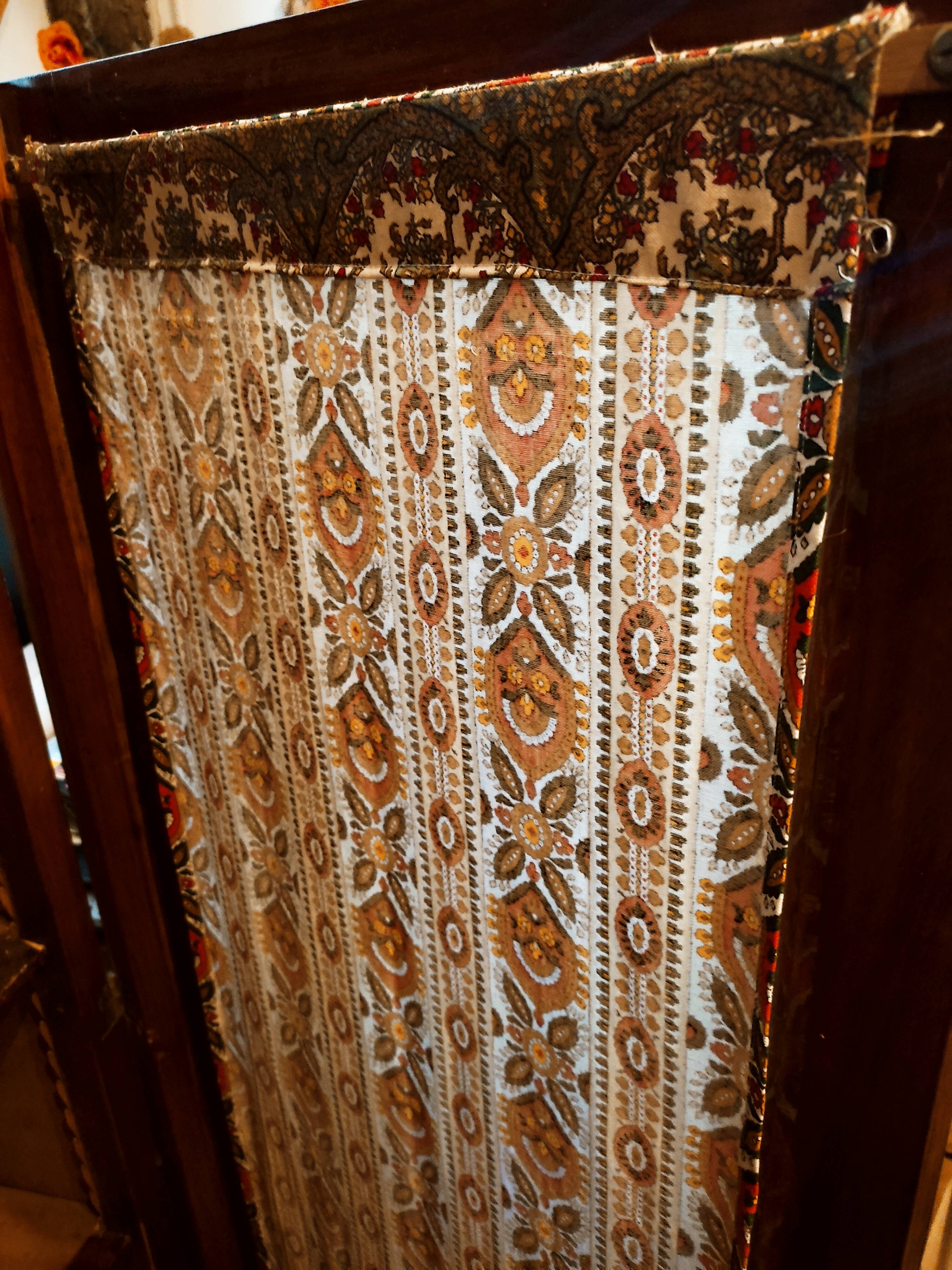 Armoire asymétrique art deco
