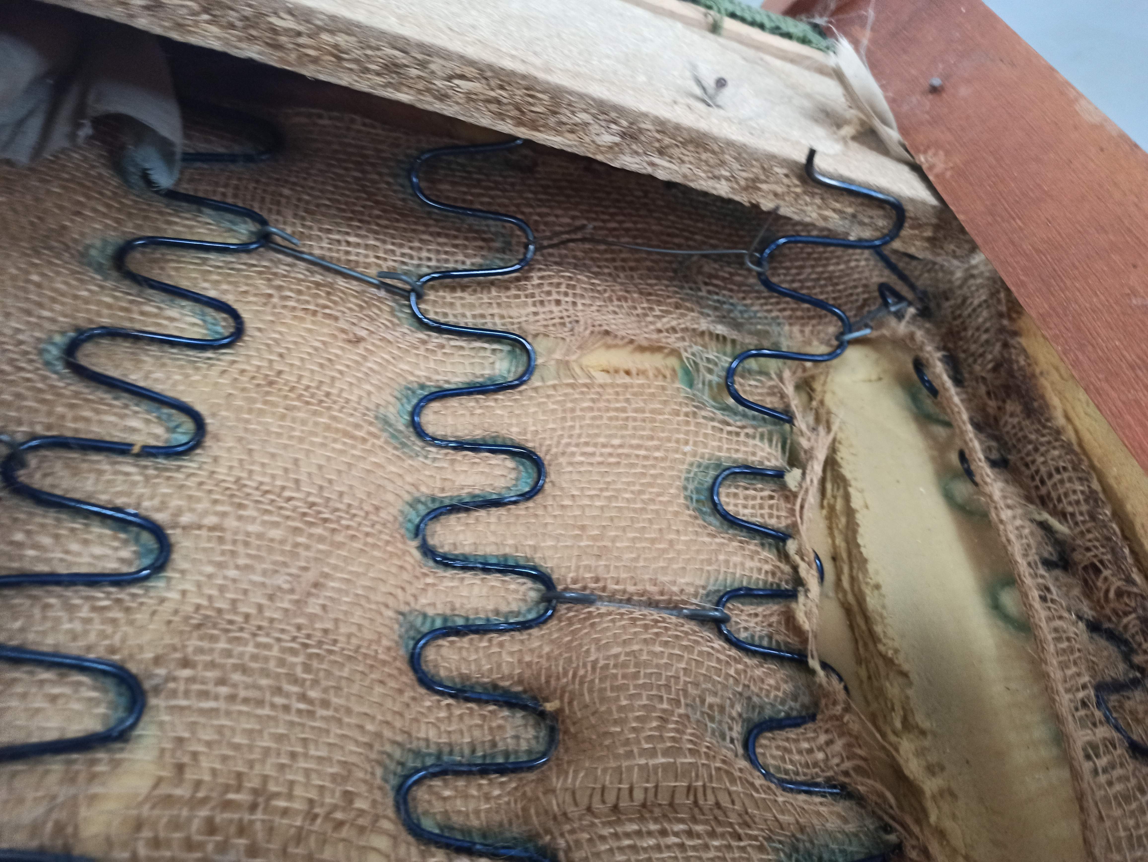 Set 3 armchairs compass feet